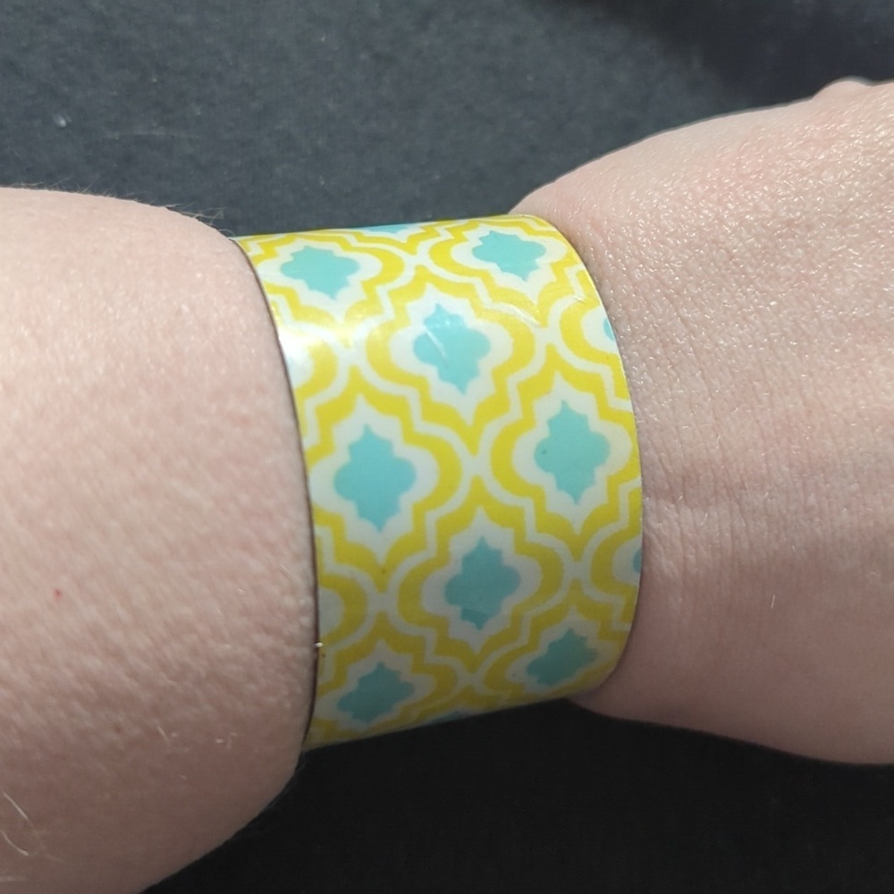 Brass Yellow White Blue Geometric Clover Design Cuff Bangle Statement Bracelet